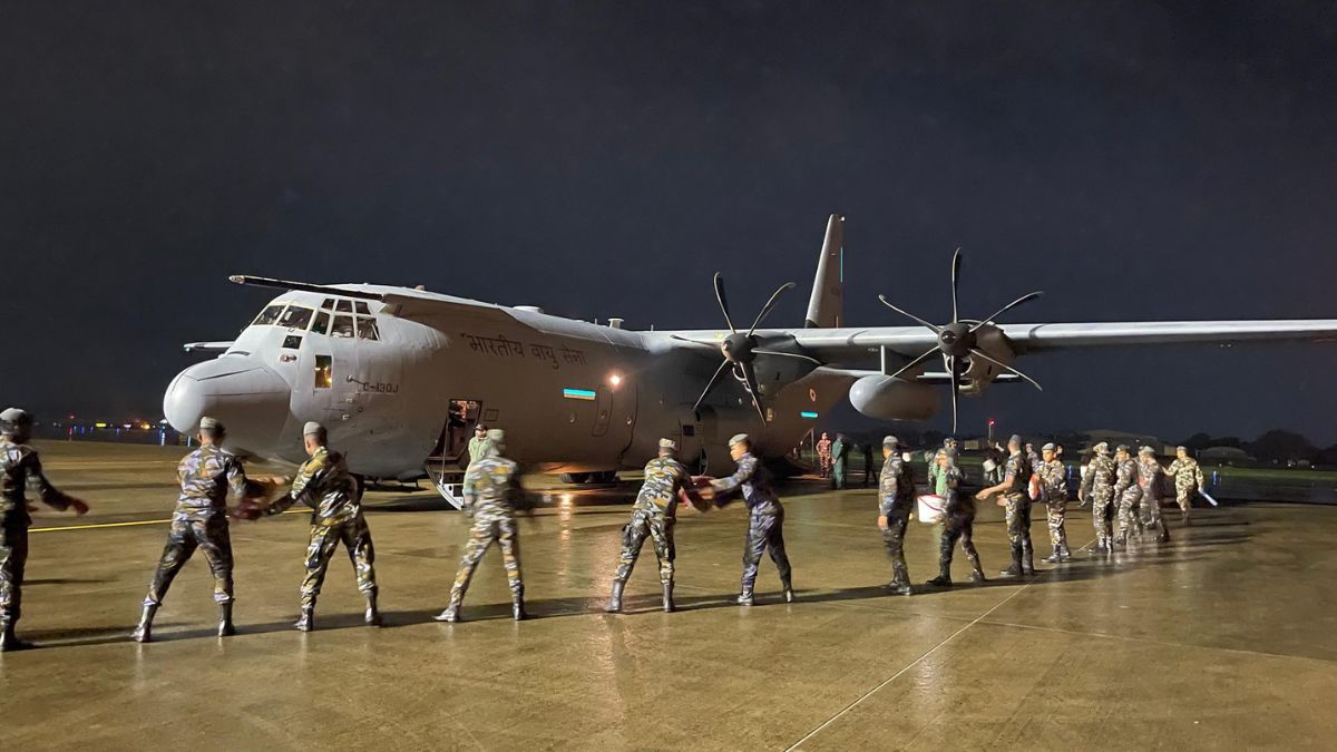 Operation Sagar Bandhu: Indian Navy, IAF, NDRF Teams Deliver Aid, Evacuate People As Cyclone Ditwah Wreaks Havoc In Sri Lanka