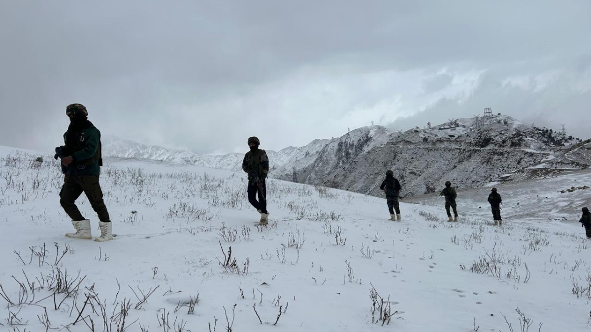 Army Steps Up Anti-Terror Push in Jammu’s Kishtwar–Doda, Winter Warfare Units Deployed